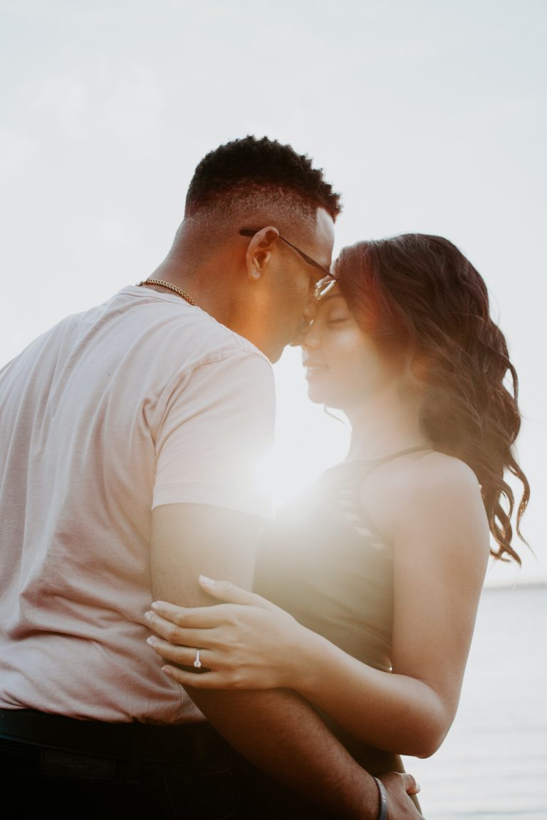 two people kissing